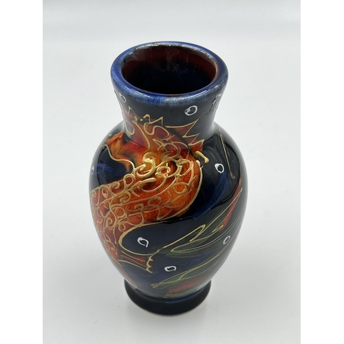 322 - An Anita Harris Art Pottery Sea Horse vase - approx. 14cm high