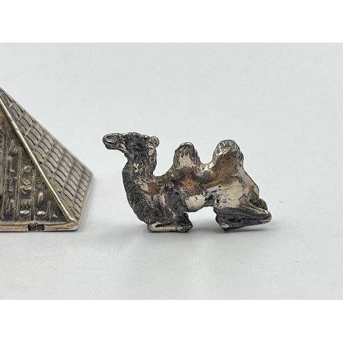 2156 - Three vintage hallmarked .850 and .925 silver novelty Egyptian ornaments - approx. gross weight 30g