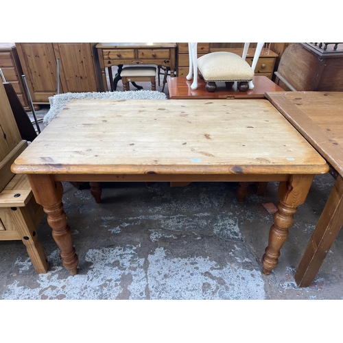 44 - A Victorian style pine farmhouse dining table - approx. 75cm high x 78cm wide x 121cm long