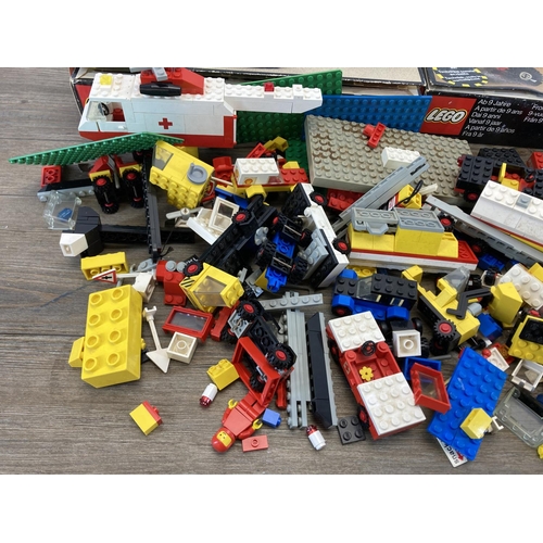 495 - A collection of vintage Lego to include boxed technic set 854 go-kart, boxed technic set 8845 dune b... 