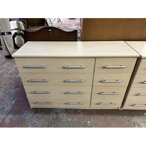 53 - A modern beech effect chest of drawers - approx. 75cm high x 112cm wide x 40cm deep