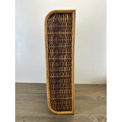 190 - A mid 20th century wicker wall hanging two tier shelving unit - approx. 57cm high x 40cm wide x 16cm... 