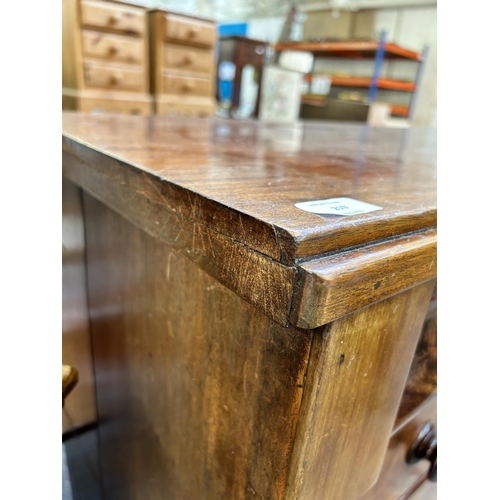 219 - A Victorian mahogany chest of drawers - approx. 98cm high x 126cm wide x 51cm deep