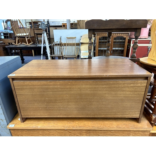 237 - A mid 20th century Avalon teak blanket box - approx. 39cm high x 92cm wide x 43cm deep