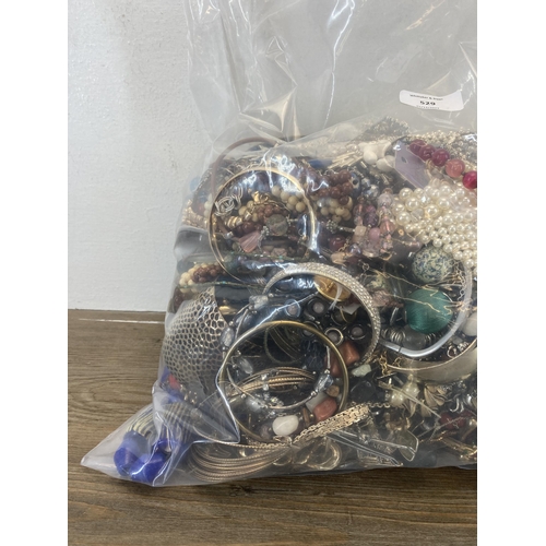 529 - Approx. 10kg of assorted costume jewellery