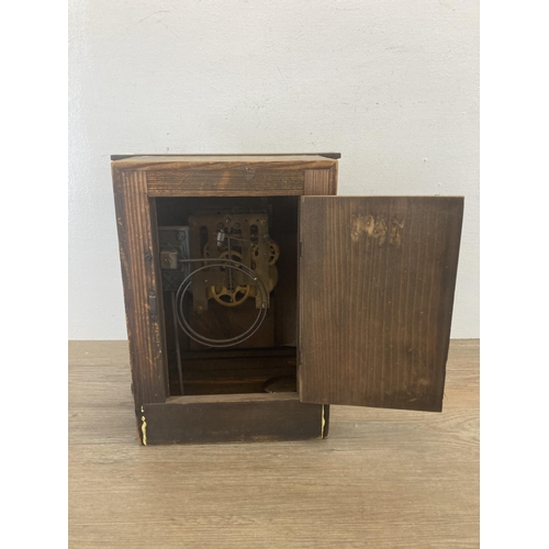 622 - A vintage hardwood cased chiming mantel clock