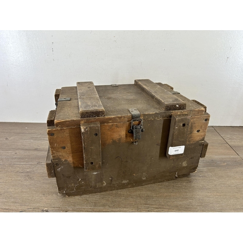 640 - A 1944 FP & Co. military issue pine ammunition box