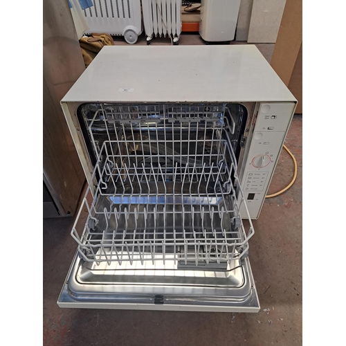 861 - A Bosch counter top dishwasher