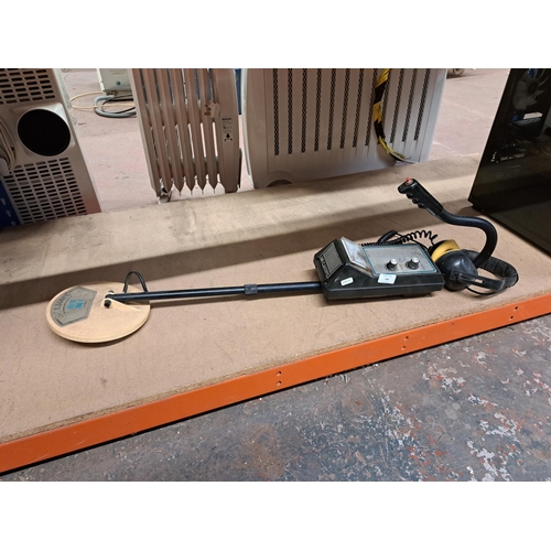 768 - A C.Scope International VLF-TR 750-D metal detector