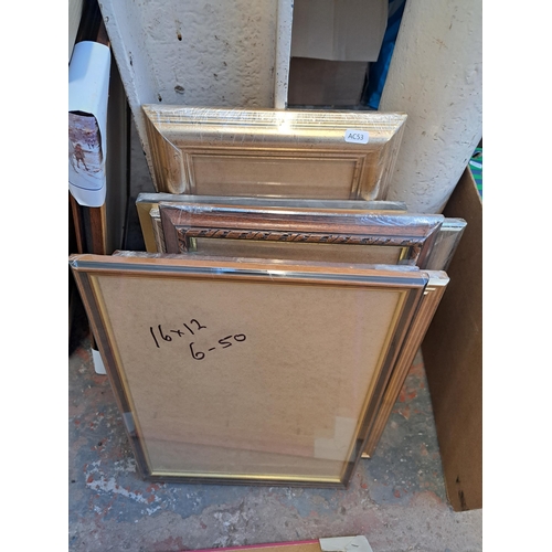 988 - A large collection of various picture frames