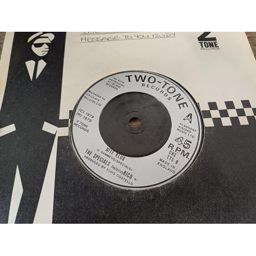 811 - Five The Specials/The Special A.K.A. 7