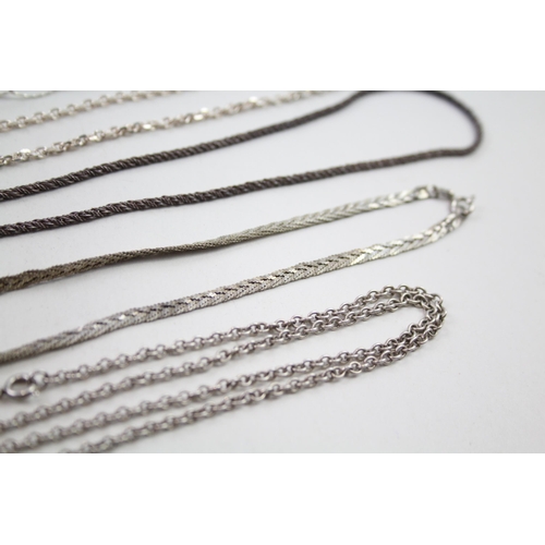 2118 - Eight silver chain necklaces - approx. gross weight 77g