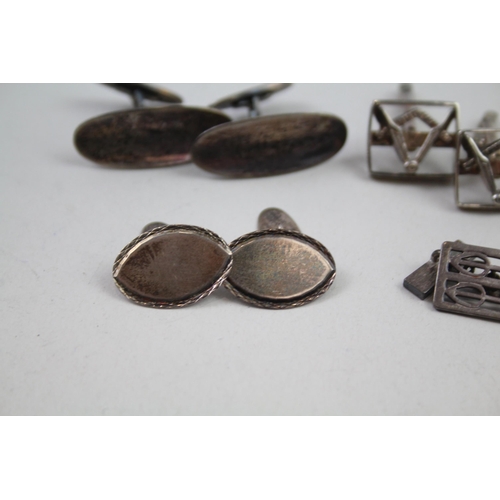 2129 - Five pairs of silver cufflinks - approx. gross weight 39g