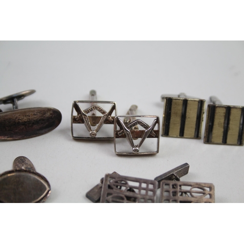 2129 - Five pairs of silver cufflinks - approx. gross weight 39g