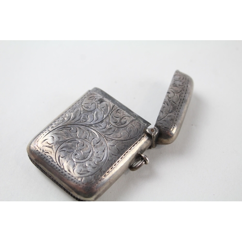 2216 - A hallmarked Birmingham sterling silver vesta case, dated 1924 - approx. gross weight 28g