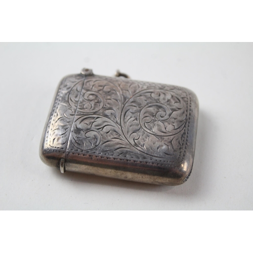 2216 - A hallmarked Birmingham sterling silver vesta case, dated 1924 - approx. gross weight 28g