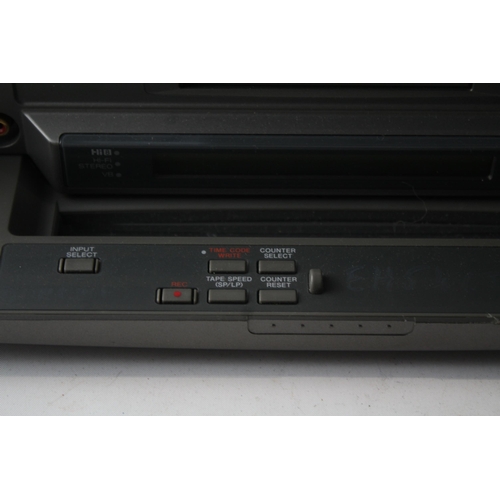 742 - A Sony EV-C2000E PAL Video Hi8/Video8 VCR