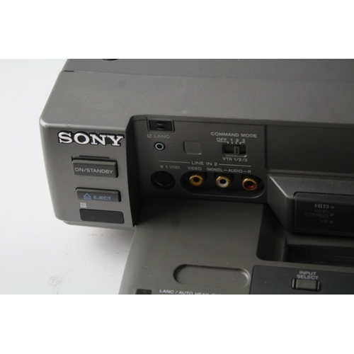 742 - A Sony EV-C2000E PAL Video Hi8/Video8 VCR