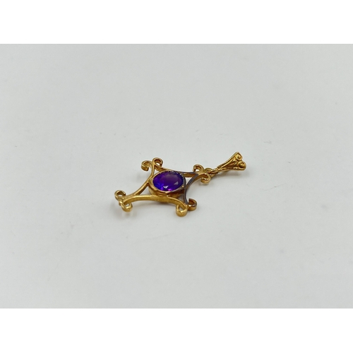 2025 - A 9ct gold amethyst set pendant - approx. gross weight 2.2g