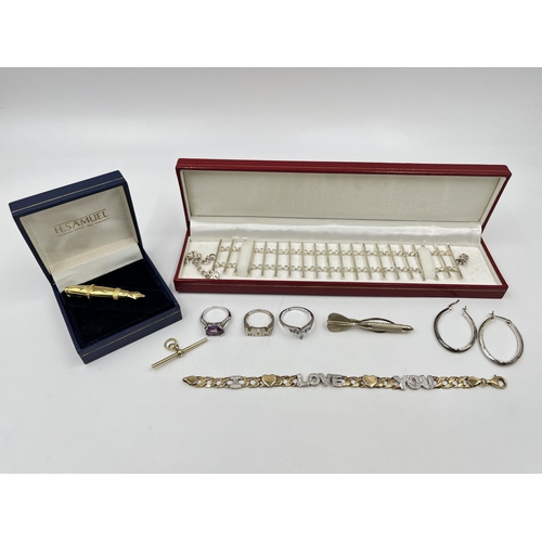 2097 - A collection of .925 silver and costume jewellery