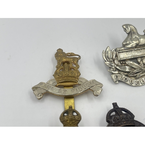 2241 - Ten military cap badges to include Somerset & Cornwall, Gloucestershire, National Defence Company, R... 