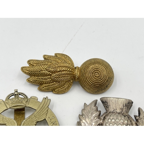 2243 - Ten military cap badges to include The Royal Sussex Regiment, Glider Pilot Regiment, Royal Engineers... 