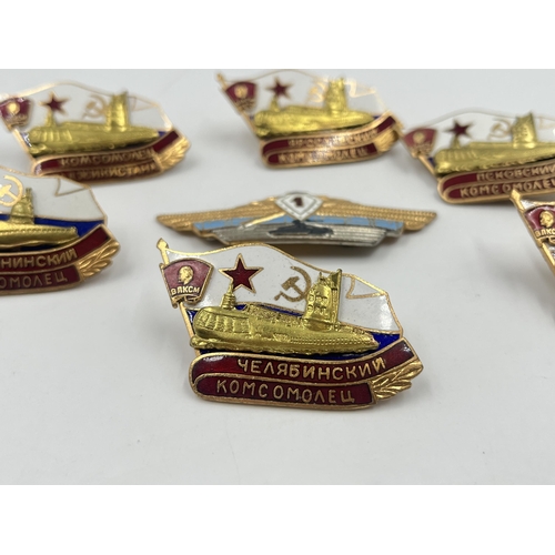 2254 - Seven Russian military badges