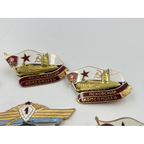 2254 - Seven Russian military badges