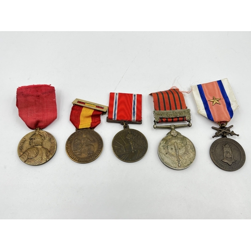 2293 - Five military medals to include India General Service, Serbia medal for bravery, Spanish Civil War V... 