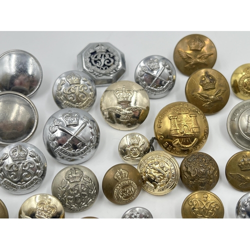 2298 - A collection of military buttons