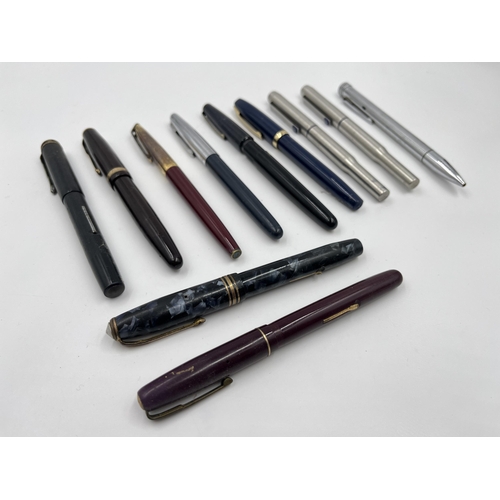 2335 - Ten writing instruments to include Conway Stewart fountain pen with 14ct gold nib, Parker fountain p... 