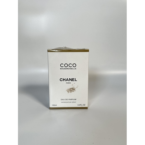 2319 - A boxed and sealed Chanel Coco Mademoiselle 100ml eau de parfum spray