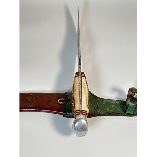 2334 - A vintage Solingen Boy Scouts original buffalo skinner with sheath - approx. 36cm long