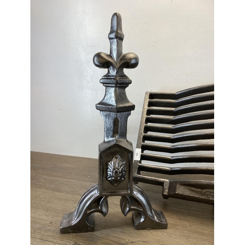 453 - A cast iron silver painted fire grate with matching fire dogs - fire dogs approx. 49cm high x 42cm d... 