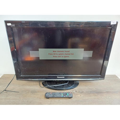 744 - A Panasonic Viera TX-L32S10B 32