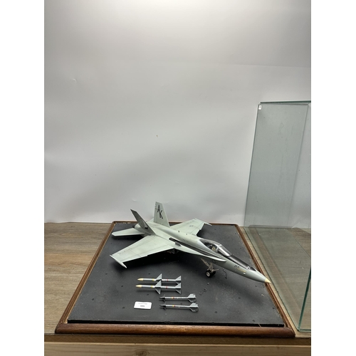 595 - A US Navy F-A18 Super Hornet VFA 132 model fighter Jet diorama