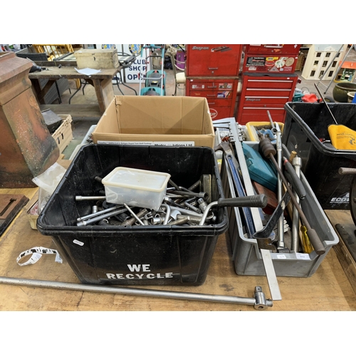 1152 - Three boxes containing a large collection of vintage and later tools to include large Mitutoyo Verni... 