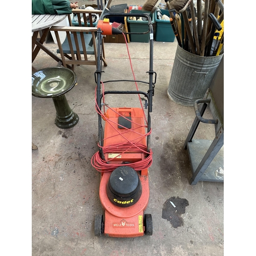 1185 - A Wolfe Tools Cadet 240v lawn mower