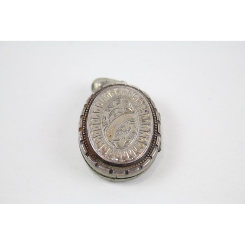 2048 - Two Victorian silver lockets - approx. gross weight 30g