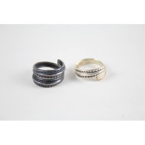 2073 - Two David Andersen silver rings - approx. gross weight 9g