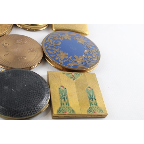 638 - Twelve vintage powder compacts