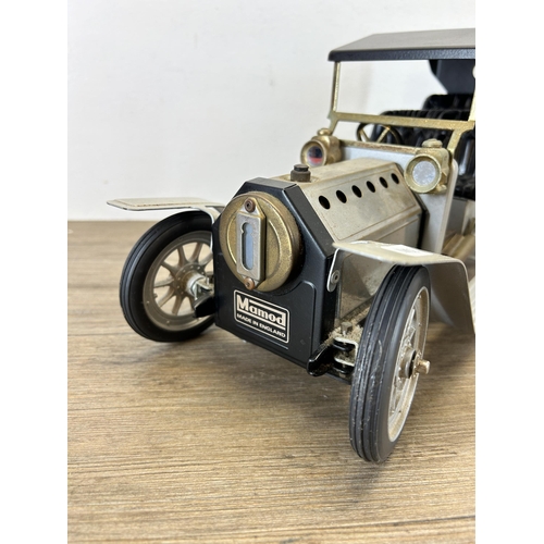 395 - A Mamod SA1L Silver Limousine live steam model - approx. 21cm high x 17cm wide x 41cm deep