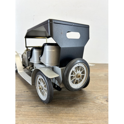 395 - A Mamod SA1L Silver Limousine live steam model - approx. 21cm high x 17cm wide x 41cm deep