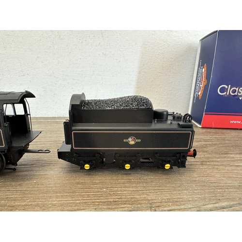 615 - A boxed Bachmann class 4 MT 2-6-0 76109 BR Black Late Crest 00 gauge model locomotive and tender