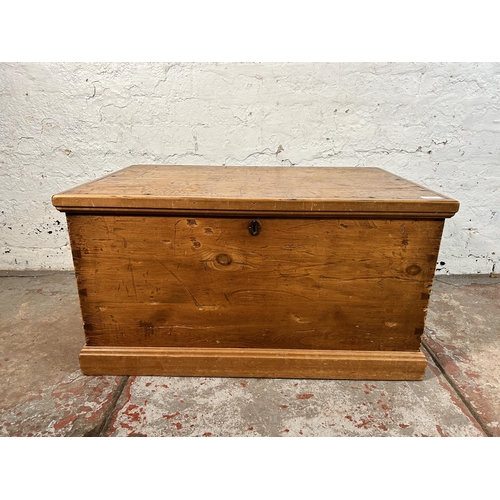 31 - A Victorian pine blanket box - approx. 42cm high x 78cm wide x 51cm deep