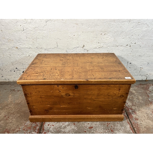 31 - A Victorian pine blanket box - approx. 42cm high x 78cm wide x 51cm deep