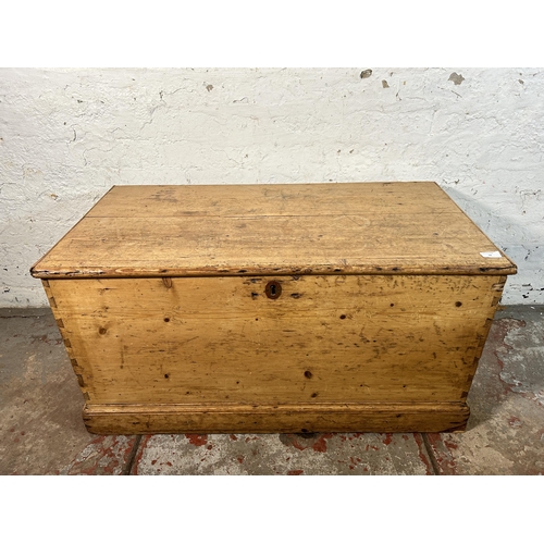 38 - A Victorian pine blanket box - approx. 50cm high x 97cm wide x 51cm deep