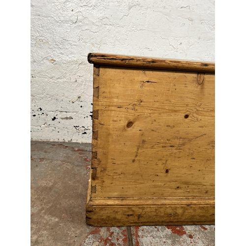 38 - A Victorian pine blanket box - approx. 50cm high x 97cm wide x 51cm deep