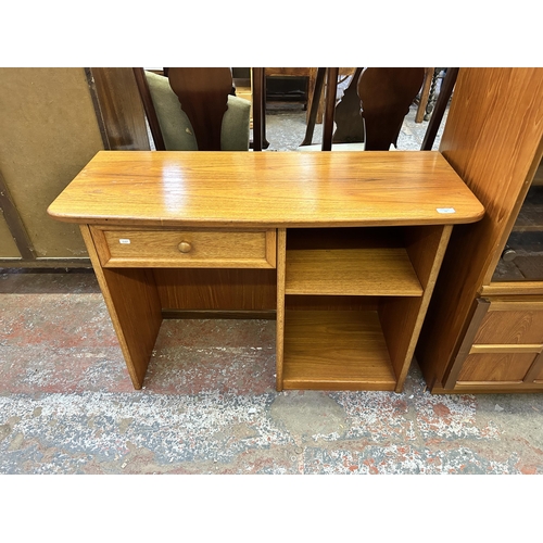 75 - A G Plan teak dressing table - approx. 70cm high x 106cm wide x 42cm deep