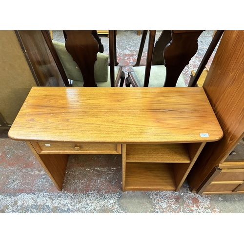 75 - A G Plan teak dressing table - approx. 70cm high x 106cm wide x 42cm deep